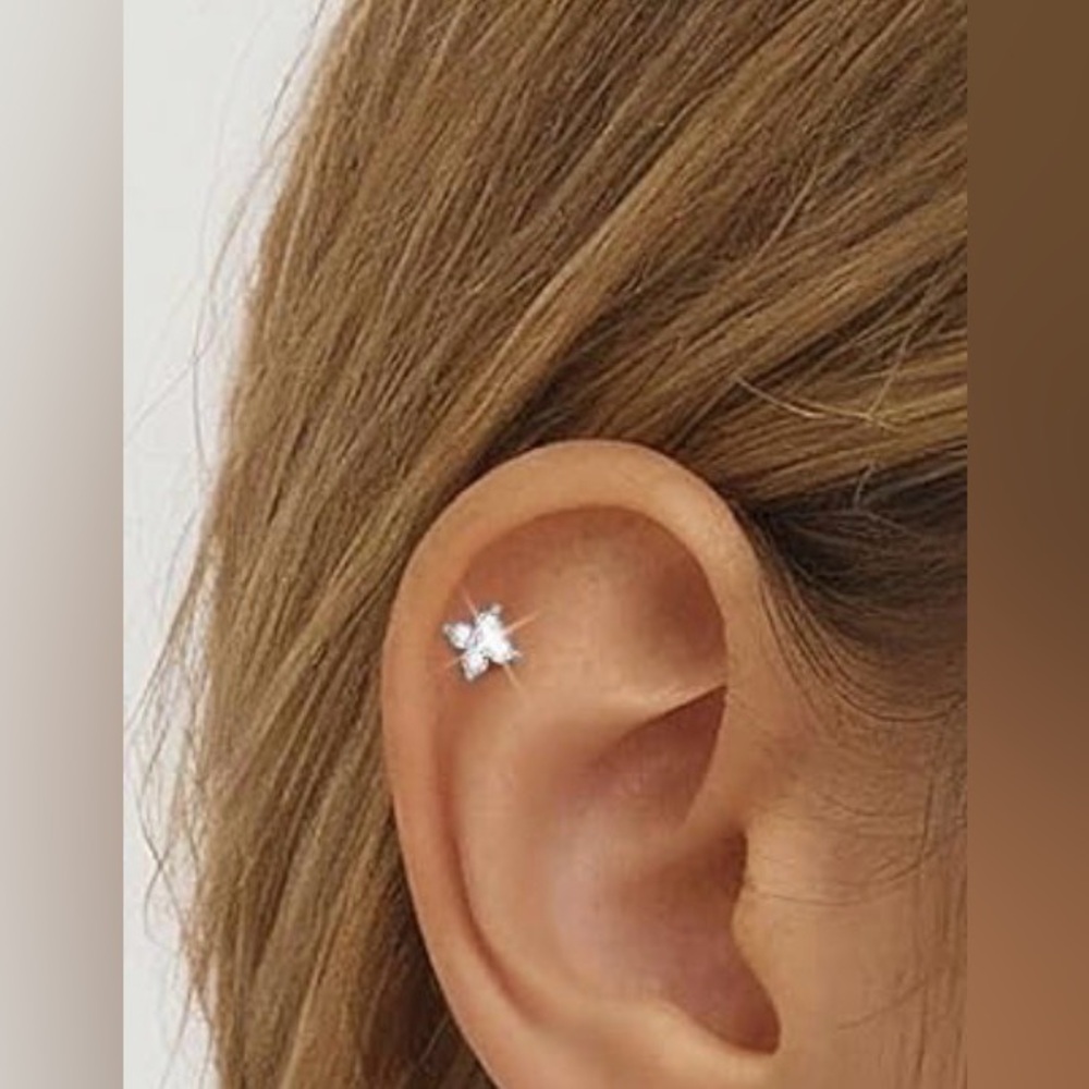 #19 Sterling Silver Stud Earrings - Picture 3 of 4